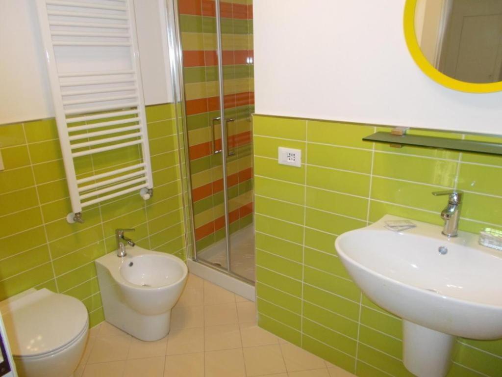 B&B Rossana Carrara Buitenkant foto